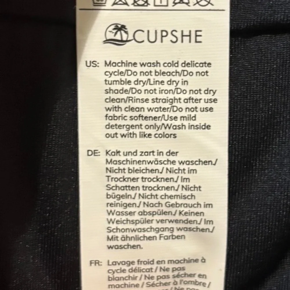 Cupshe nwt perfect